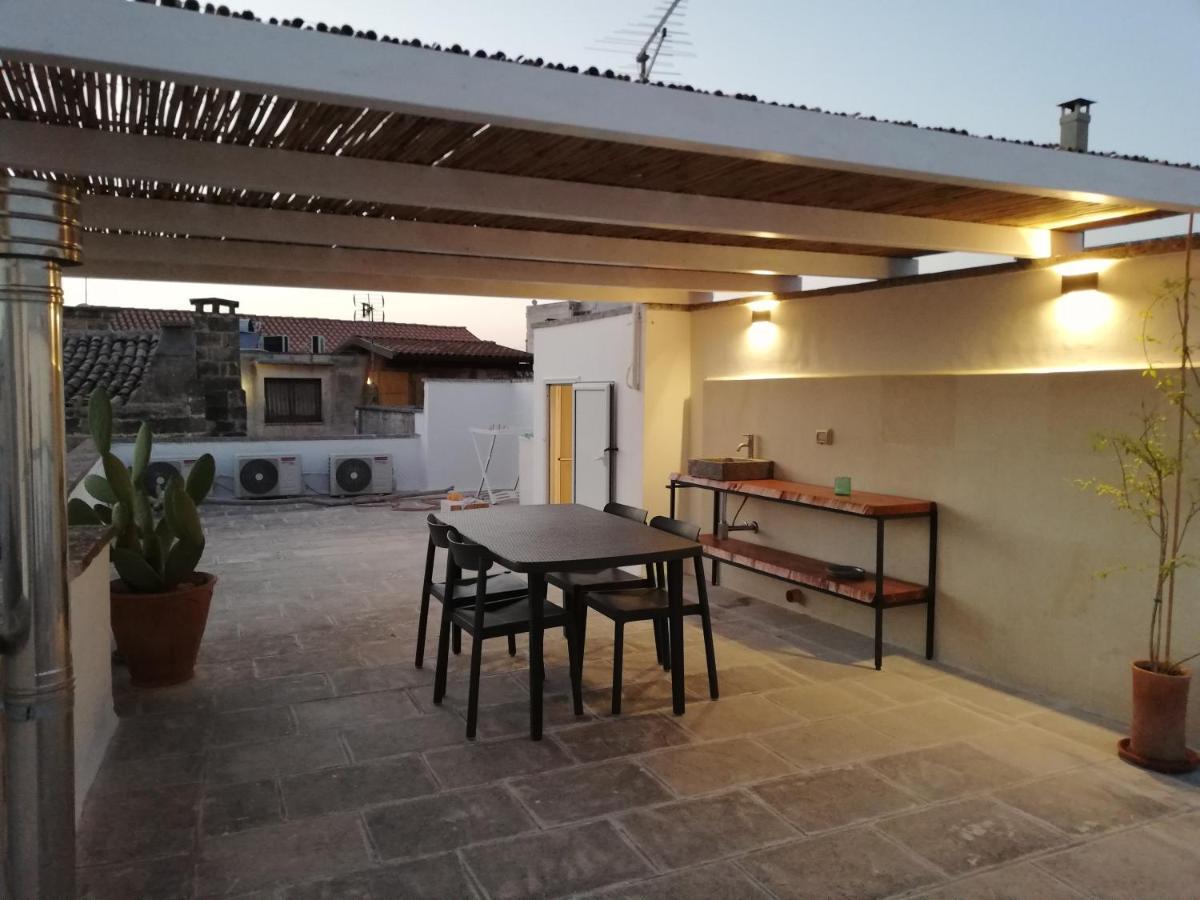 Casa Mindivo, Magia Tra I Tetti Del Centro Storico Villa Nardo Exterior photo